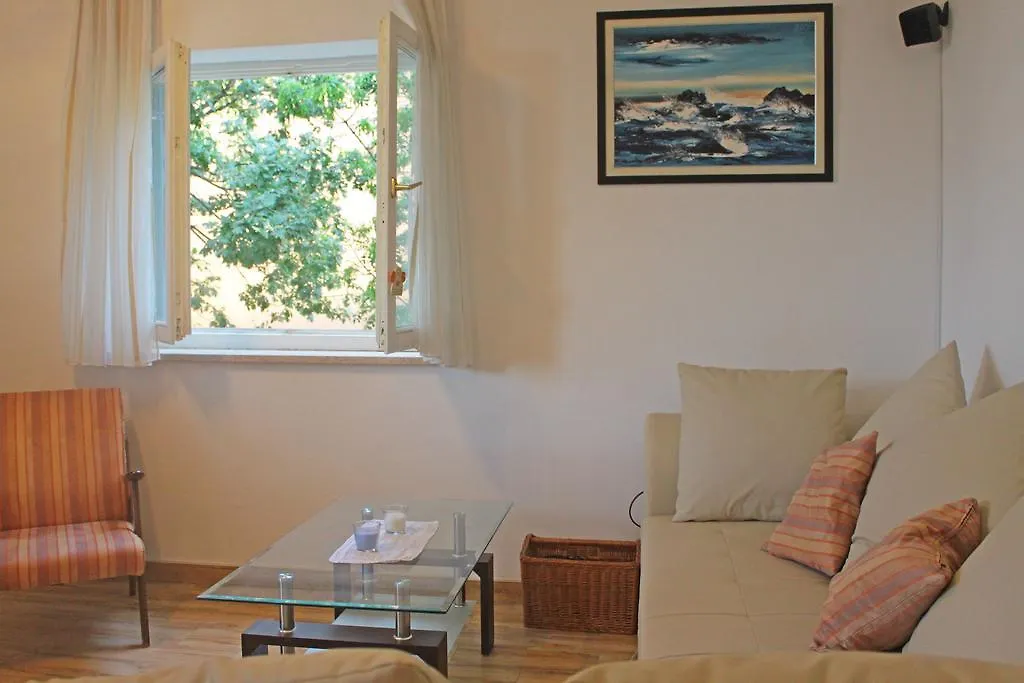 Prázdninový dům Holidayhome Renata Ližnjan